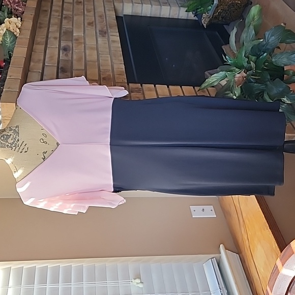 ENFOCUS Dress - Picture 6 of 9